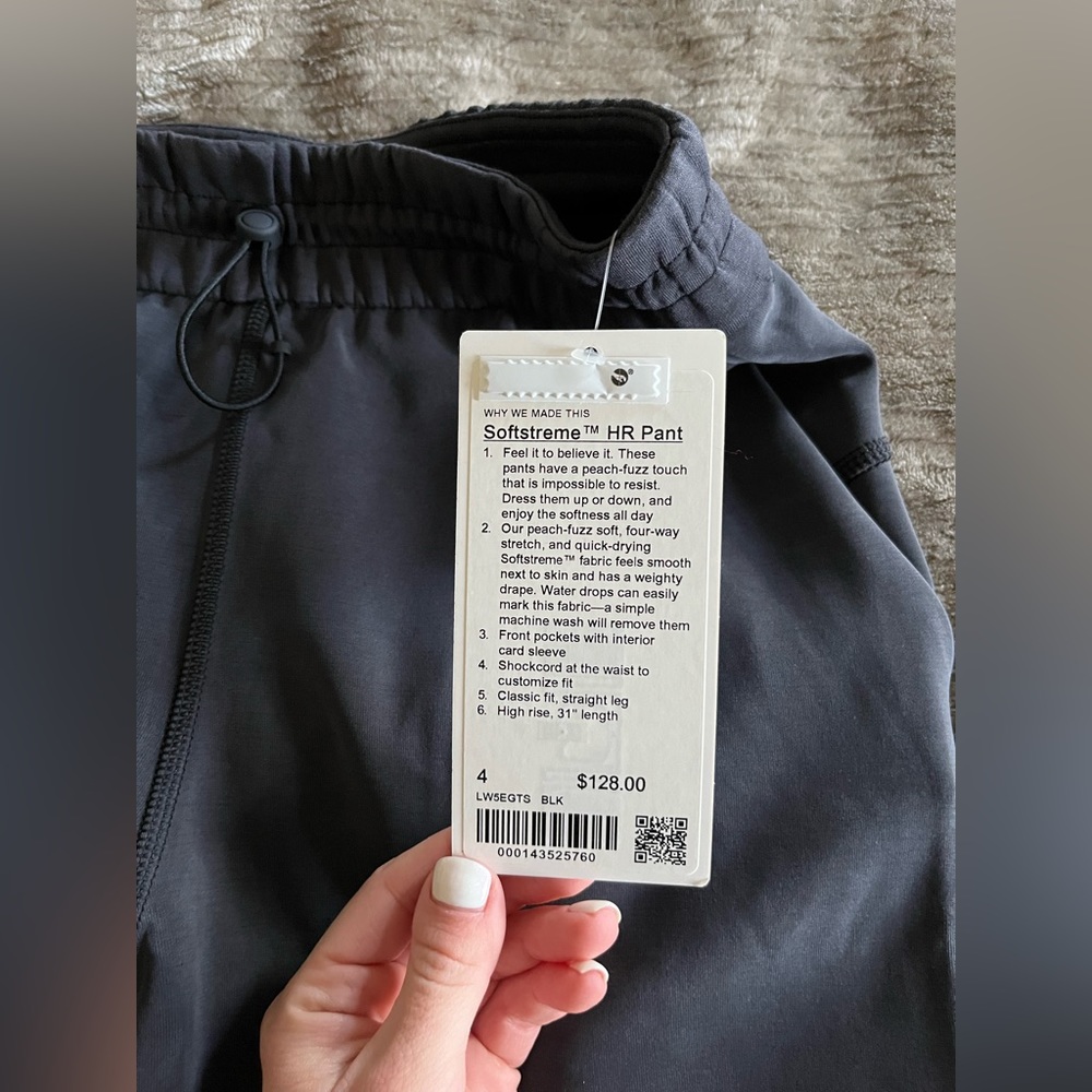 Lululemon softstreme high rise pant size 4